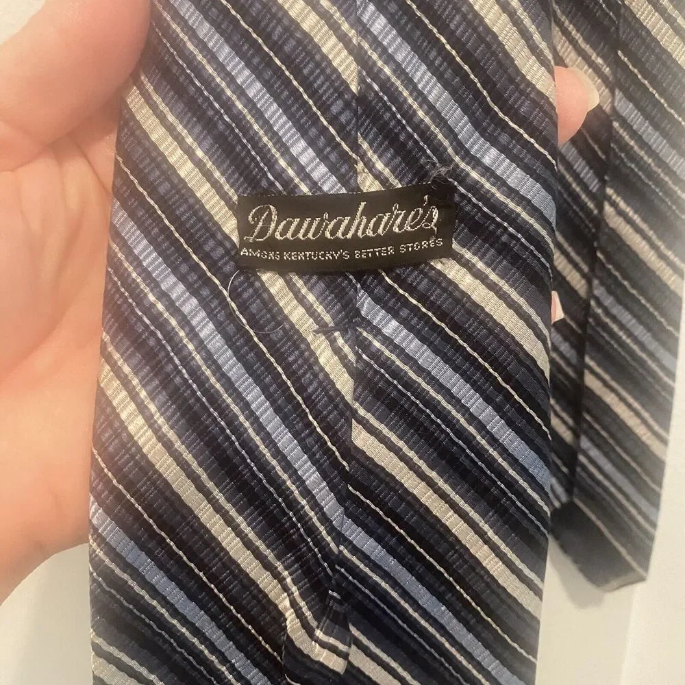 Vintage Silk‎ Tie Dawahare's Of Kentucky Blue Silver UK Wildcat Colors Textured